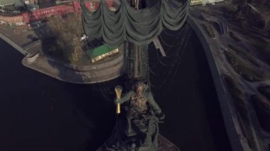 Peter rendeleyin heykel havadan görünümü