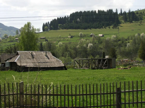 Dorp Karpaten Oekraïne — Stockfoto