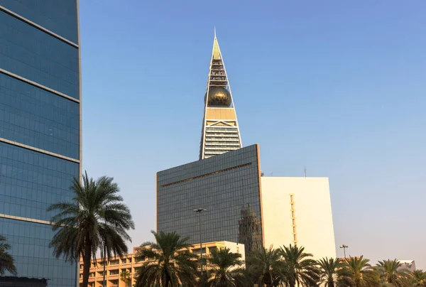 Riyadh Arabia Saudita Ksa Agosto 2021 Faisaliah Tower Grattacielo Con — Foto Stock