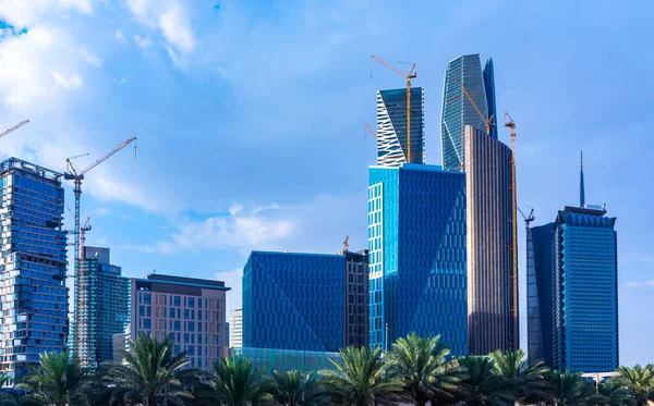 サウジアラビアのリヤド Ksa 10月13 2018新しい建物がリヤドの新しいキングアブドッラー金融地区に建設されています — ストック写真