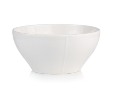 Beyaz arka planda boş beyaz kase izole