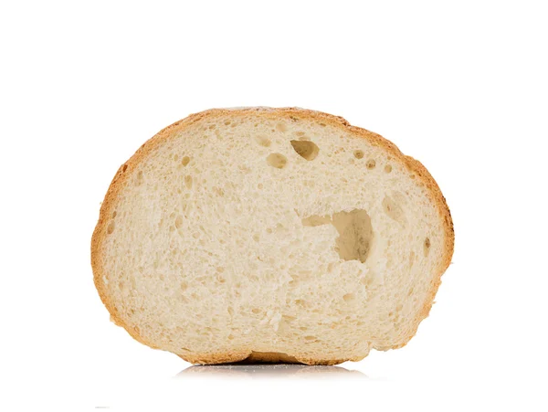 Tradiční chléb na bílém pozadí — Stock fotografie