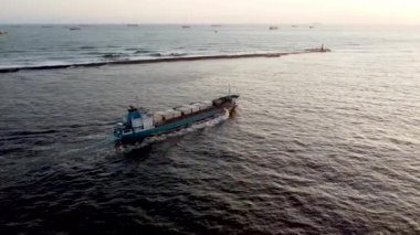 Kaohsiung 'un havadan görünüşü