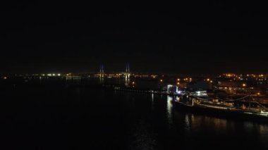 Yokohama 'daki Skyline Hava Gecesi Manzarası