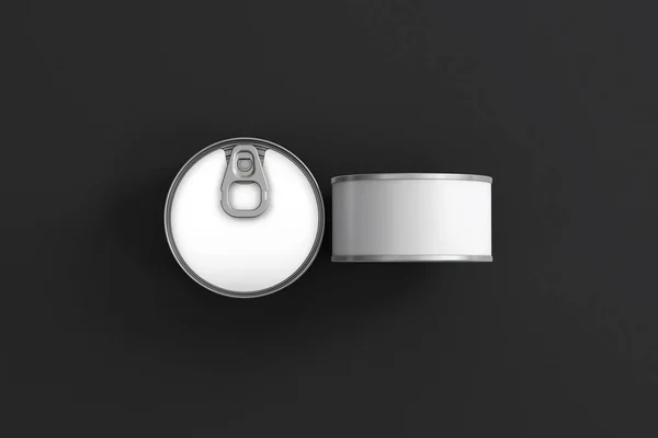 Karton etiketli metal yemek kutuları.