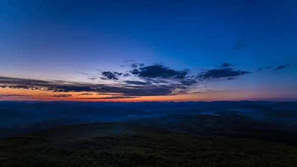 Soluppgång carpathian berg — Stockfoto