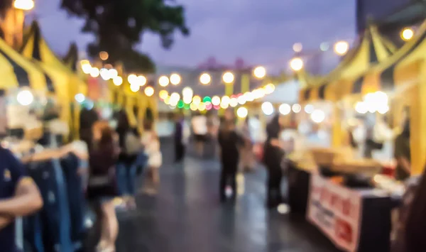 Rua Desfocada Andando Mercado Noturno Depois — Fotografia de Stock