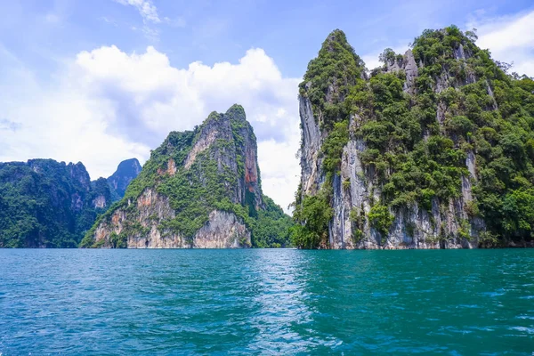 Kilátás Pont Hegy Lebeg Rajjaprabha Dam Cheow Lan Lake Khao — Stock Fotó