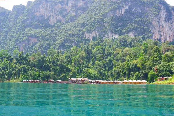 Point Vue Montagne Flottant Dans Barrage Rajjaprabha Lac Cheow Lan — Photo