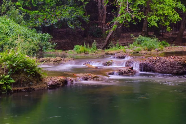 Waterval Nationaal Park Thailand — Stockfoto