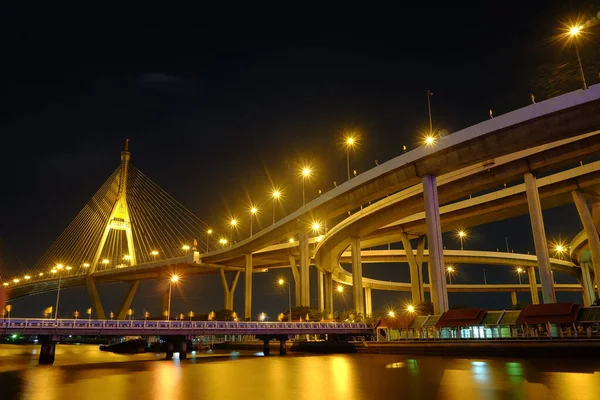 Мост Через Шоссе Пумибол Бангкоке Таиланд — стоковое фото
