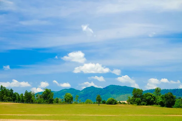 Bald Mountain Est Beau Paysage Herbe Champ Ranong Thaïlande — Photo