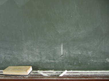 tebeşir ve Silgi ile yazı tahtası