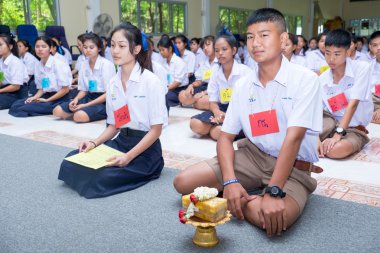 Öğrenci Bangpra içinde 