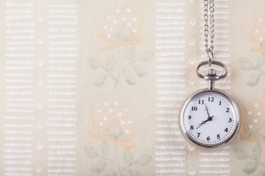 duvar kağıdı arka plan karşı eski cep saati