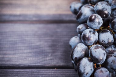 siyah üzüm ve tabloyu kapatın, arka alan