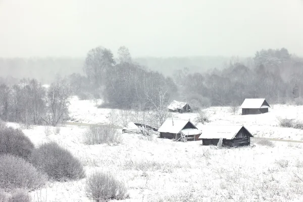 Rural houses under the snow — Stock Photo, Image