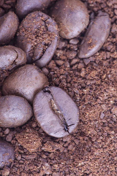 マクロ コーヒー豆背景縦 — ストック写真