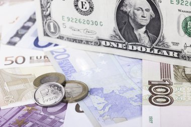 dolar ve Euro Rublesi arka plan faturalarında sikke