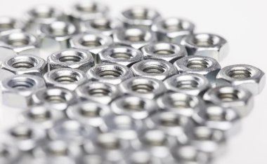 arka plan metal fındık portre üzerinde beyaz izole