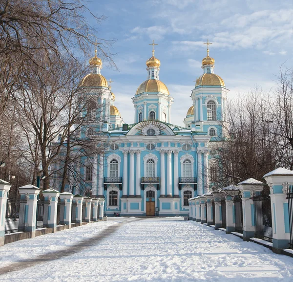 Catedral Naval de San Nicolás en invierno. San Petersburgo. Rusia — Foto de Stock