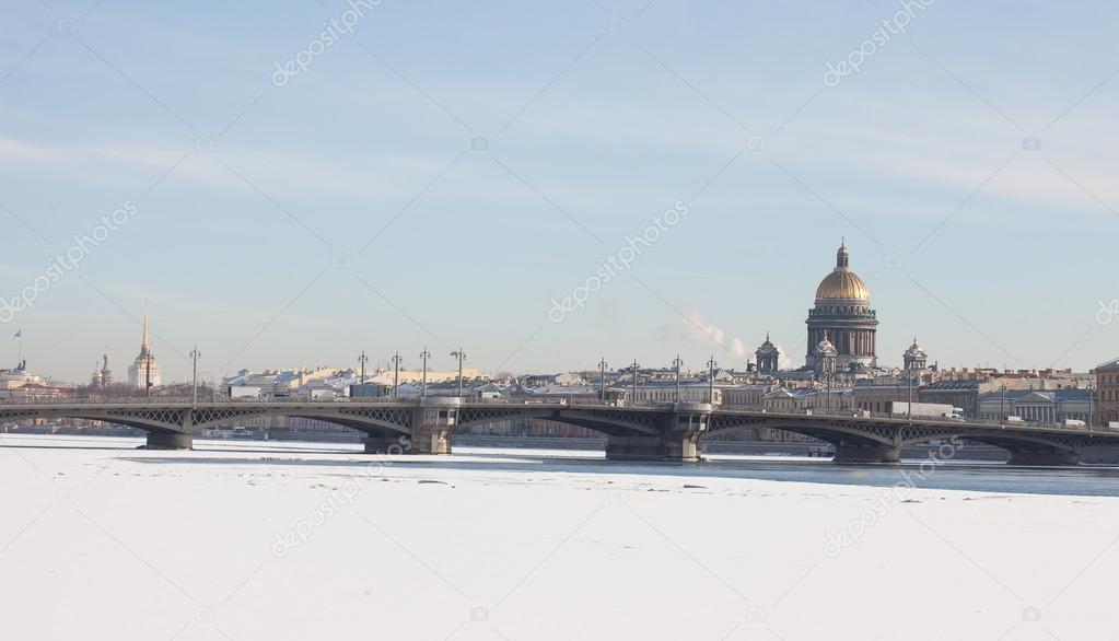 St. Isaacs Cathedral, the Annunciation bridge. Saint-Petersburg, Russia