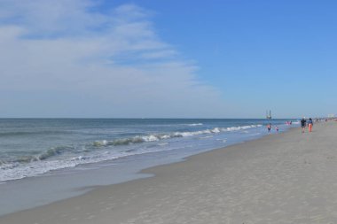 Myrtle Sahili 'nin sahil şeridine bakın.