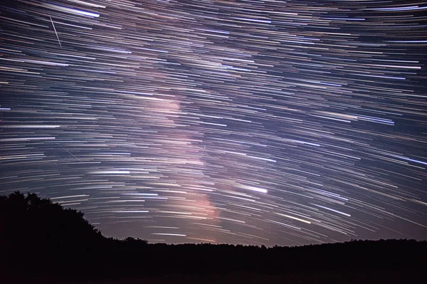 Senderos Estrellas Cielo Nocturno Bosque Los Cárpatos — Foto de Stock