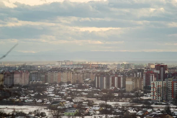 Ville Européenne Partir Une Hauteur Smog Jour Hiver — Photo