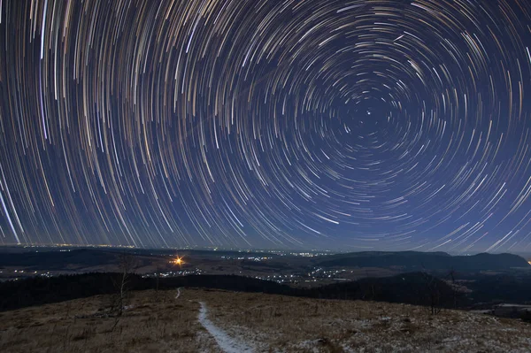 Sentieri Stellari Nel Cielo Una Notte Stellata Ucraina — Foto Stock