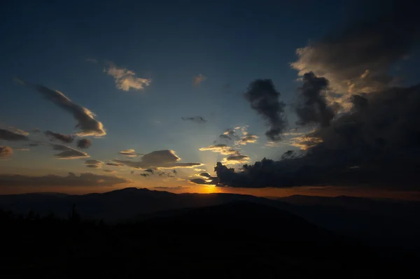 Beautiful Colorful Panorama Sunrise Ukrainian Carpathians Summer Mountain Landscape — Stock Photo, Image