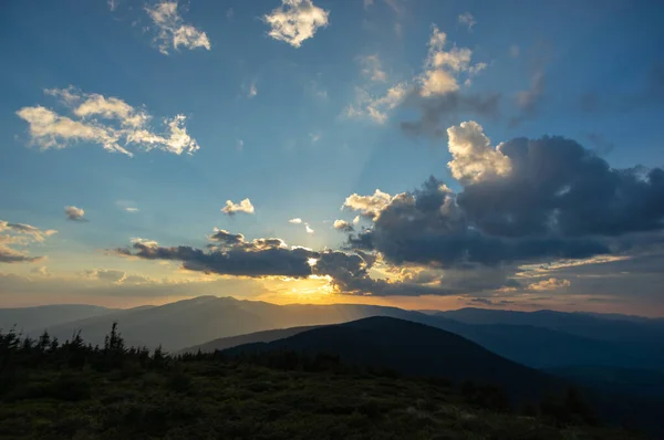 Beautiful Colorful Panorama Sunset Carpathian Mountains Summer Landscape — Stock Photo, Image