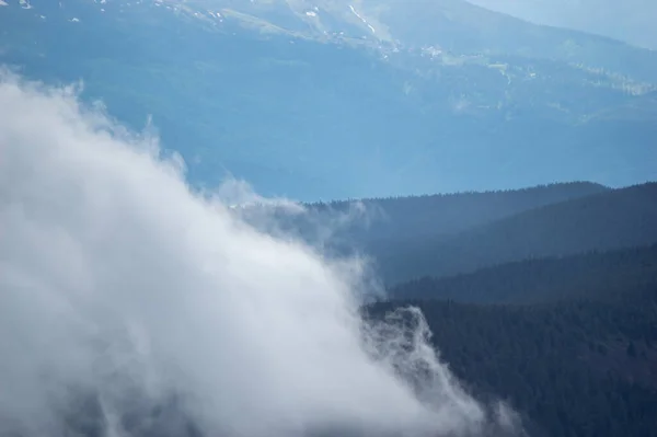 Fog Mountain Range Carpathian Mountains Beautiful Landscape — Stock Photo, Image