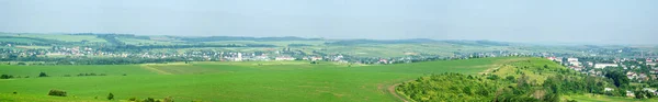 Bellissimo Panorama Campi Agricoli Colline Una Giornata Estiva — Foto Stock