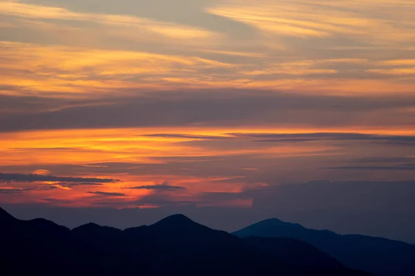 Beautiful Colorful Sunset Ukrainian Carpathians Summer — Stock Photo, Image