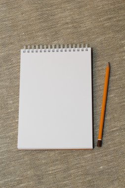 kalem ve defter temiz