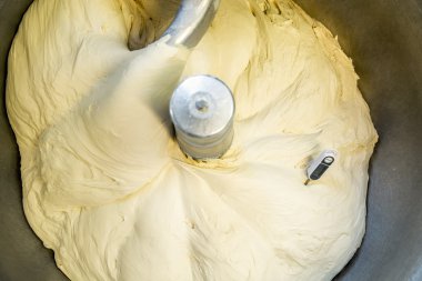 Pastane unlu dükkanda yapım