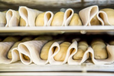 Düz baget pişirme tepsisi pişirmeye hazır