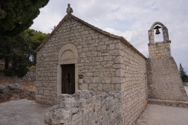 St. Nicholas Kilisesi, Marjan Tepesi, Split yakınlarında, Hırvatistan 2020