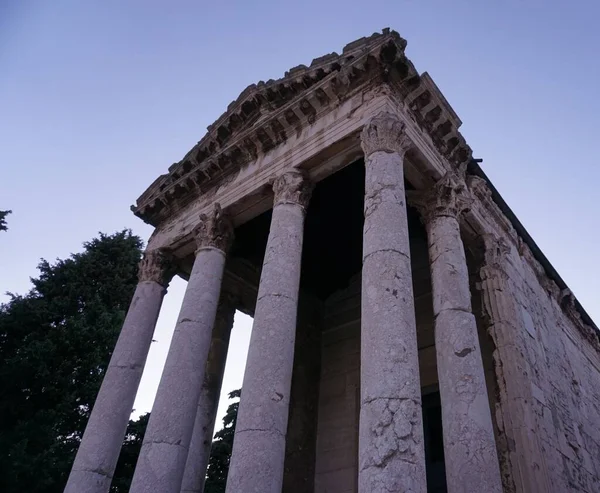 Templo Augusto Plaza Principal Pula Croacia 2020 — Foto de Stock