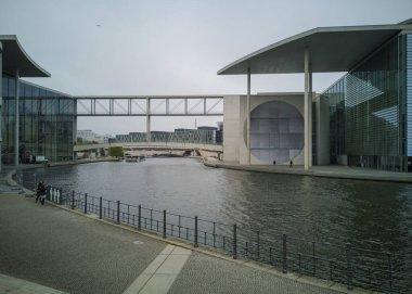 Federal Başbakanlık binası. Berlin, Almanya.