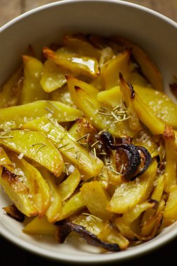 rustik lezzetli yedeklenmiş patates