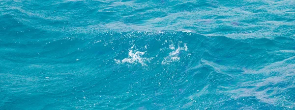 Deep Blue Oceán Vody Pozadí — Stock fotografie