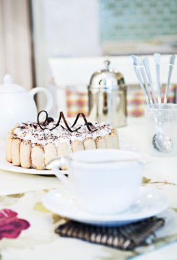 Ev yapımı kurabiye ve çay tablo.