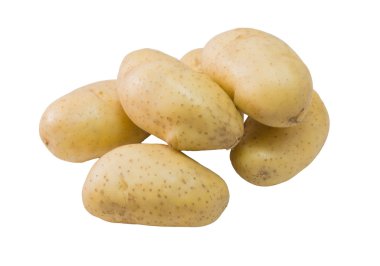 Beyaz arka planda izole edilmiş taze patatesler