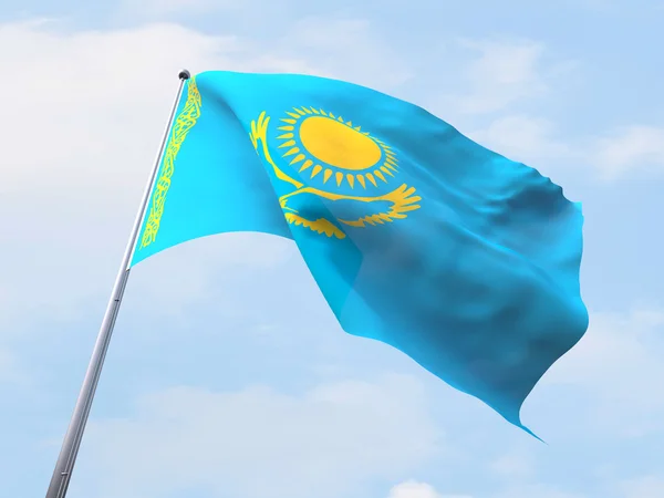Bandeira do Cazaquistão voando no céu limpo . — Fotografia de Stock