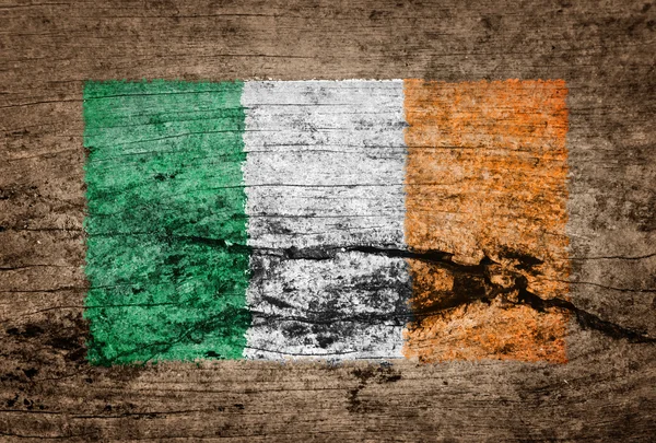 Irlands flag malet på træbaggrund - Stock-foto