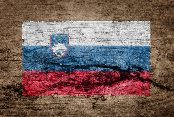 Slovenië vlag geschilderd op houten achtergrond — Stockfoto