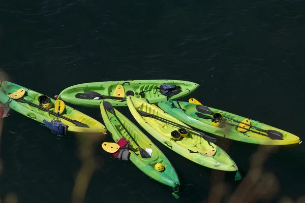 Kayak en el océano — Foto de Stock