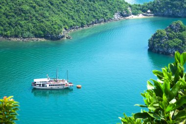Halong Bay Vietnam. UNESCO dünya mirası. Vietnam'daki en popüler yeri.